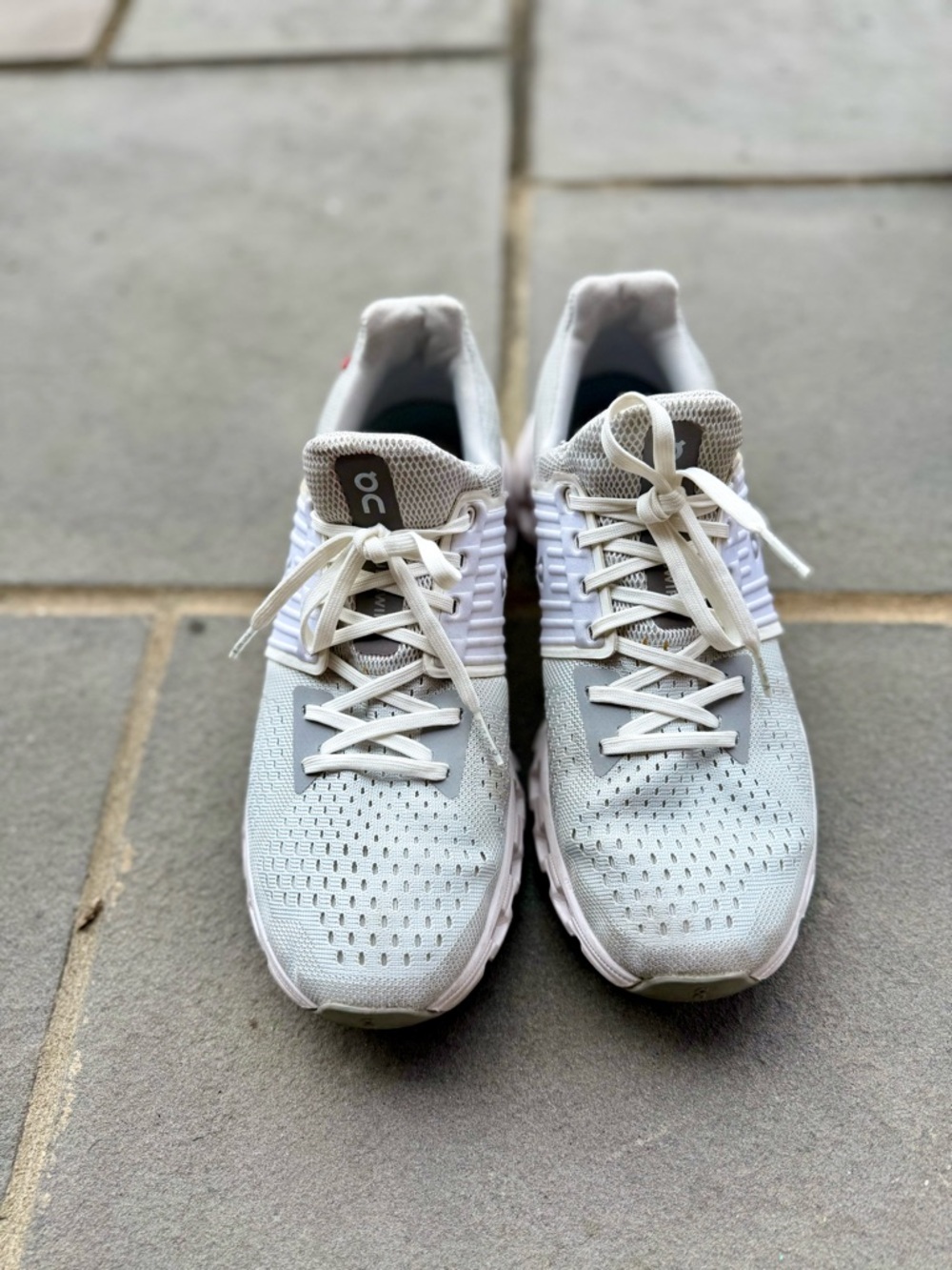 On Running Women's Cloudswift Sneakers in White/gray